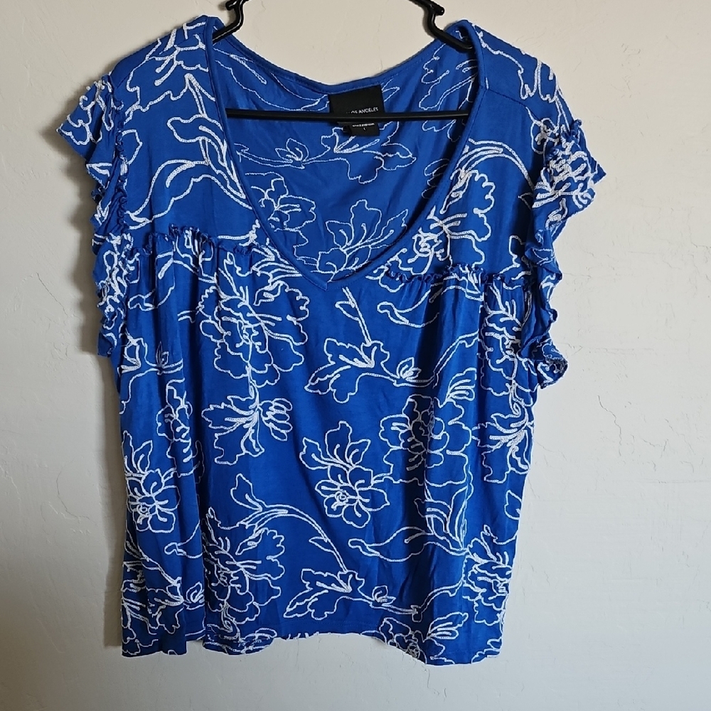 Liv LA Blue & White Embroidered Floral Top XL
